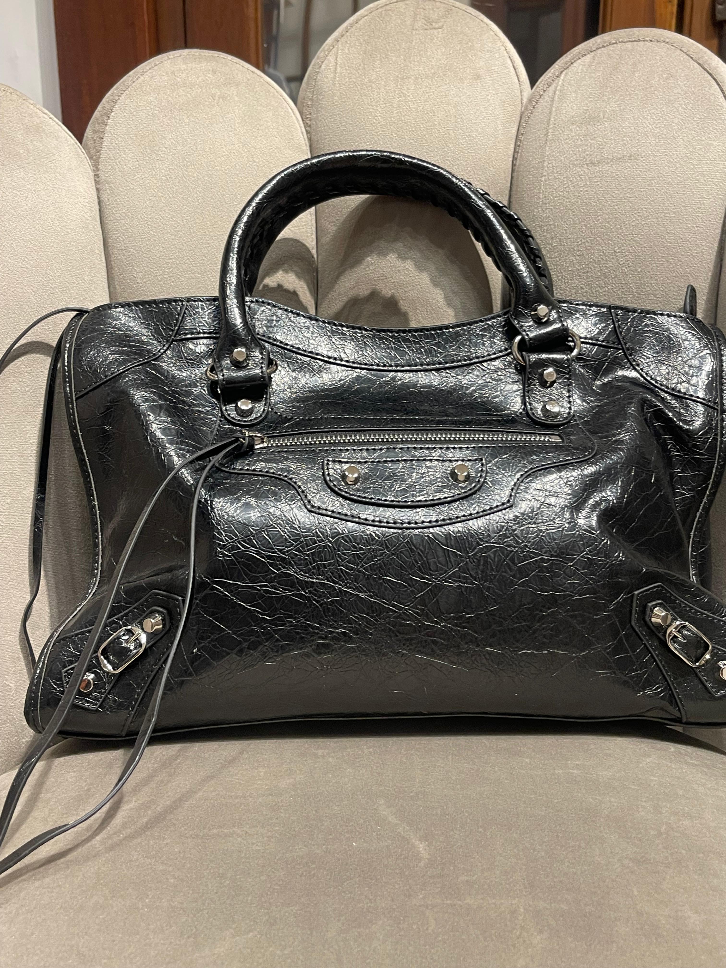 Cartera Balenciaga